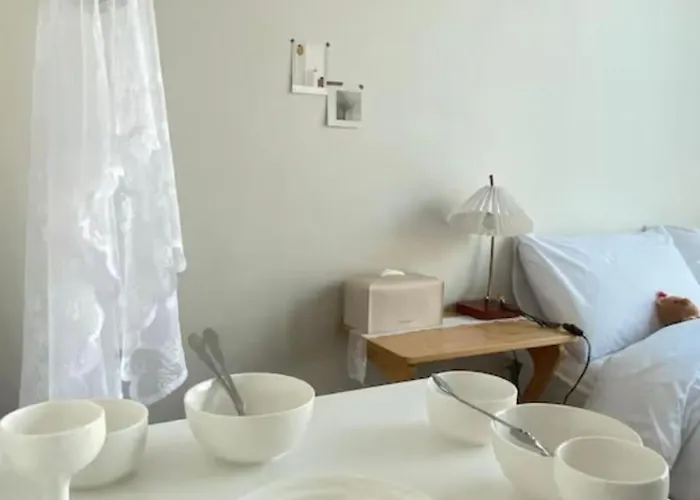 Aparthotel View 30 Seconds To Subway, Apm, Ddp, Dongdaemun, Dongmyo, Station, Night Market, Vintage House Seoul