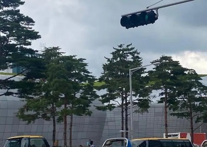 View 30 Seconds To Subway, Apm, Ddp, Dongdaemun, Dongmyo, Station, Night Market, Vintage House Aparthotel Seoul